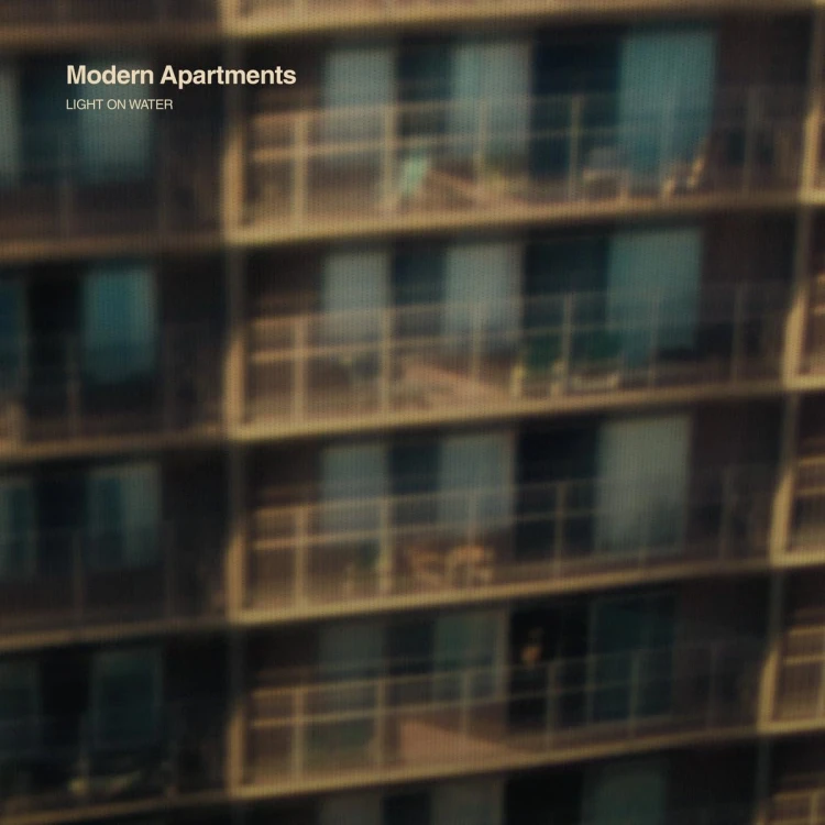 cover_amazon_390579375.jpg